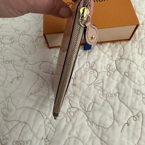 Louis Vuitton Card holder - Picture 9 of 11